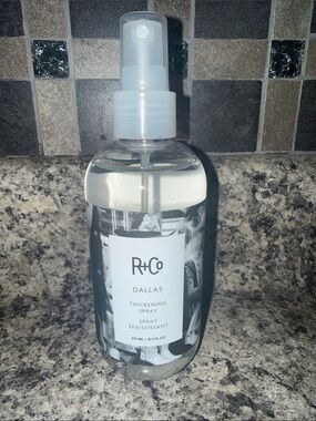 R+Co Dallas Thickening Spray